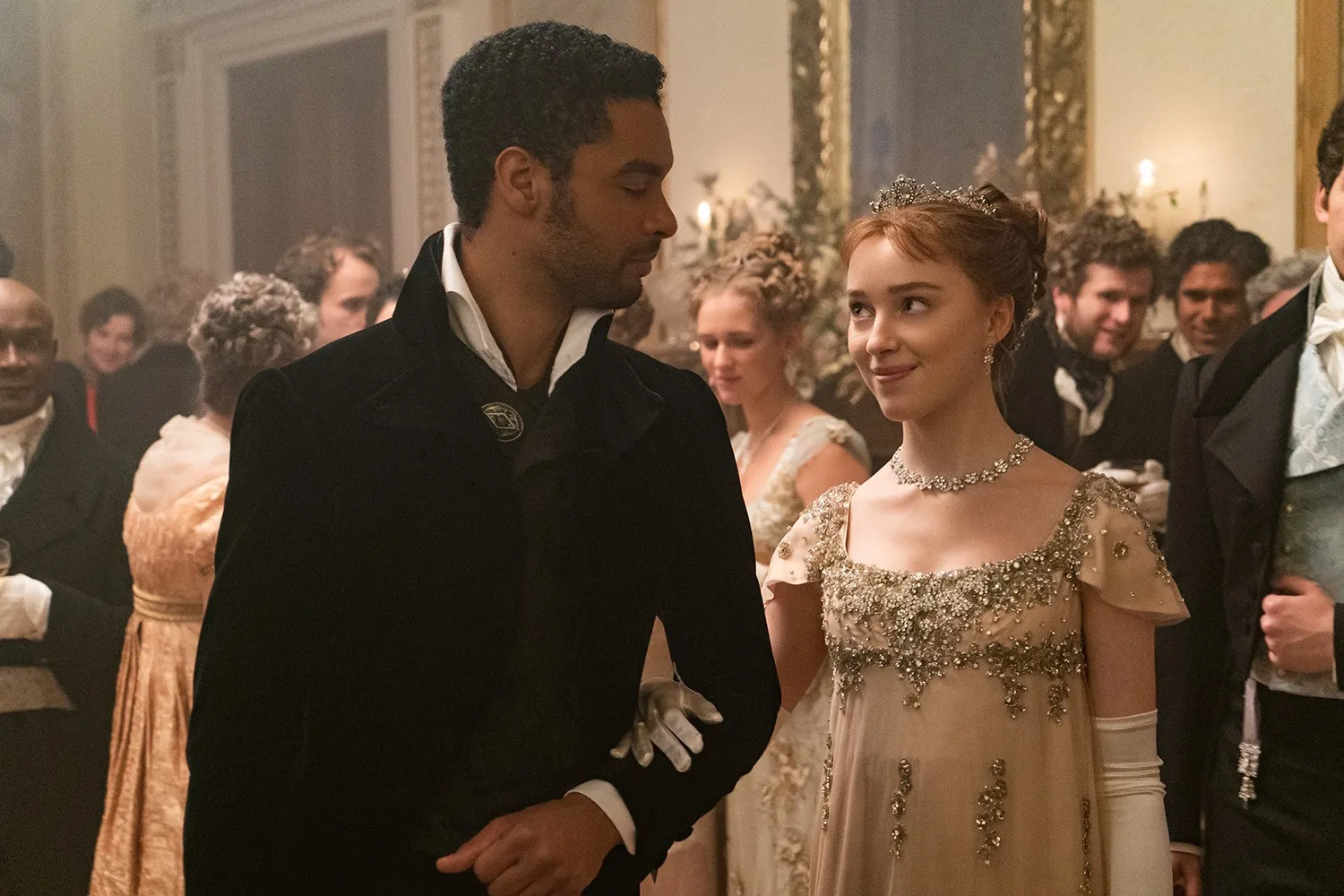 A série usou a 1ª temporada para focar na história de Daphne e foi baseada no livro 