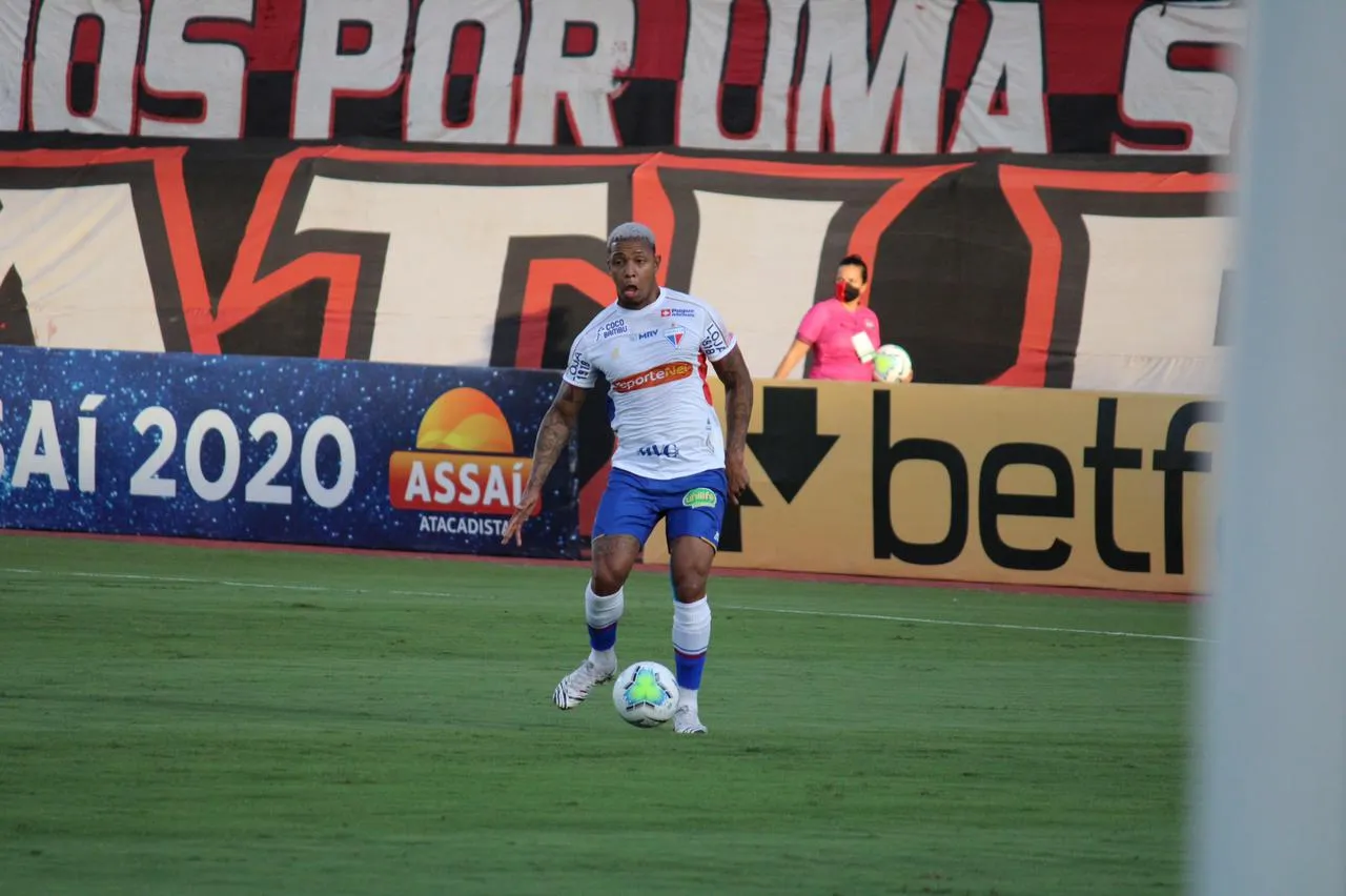 David teve oportunidade, mas desperdiçou as chances no setor ofensivo