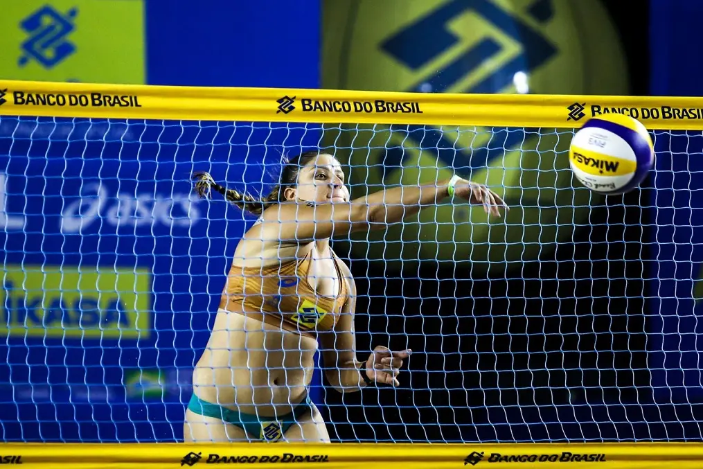 Imagem da notícia Principais duplas do vôlei de praia feminino brasileiro jogam Campeãs da Areia