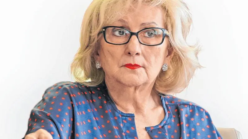 Socorro França Pinto é graduada em Direito e mestra em Direito Público pela Universidade Federal do Ceará (UFC)