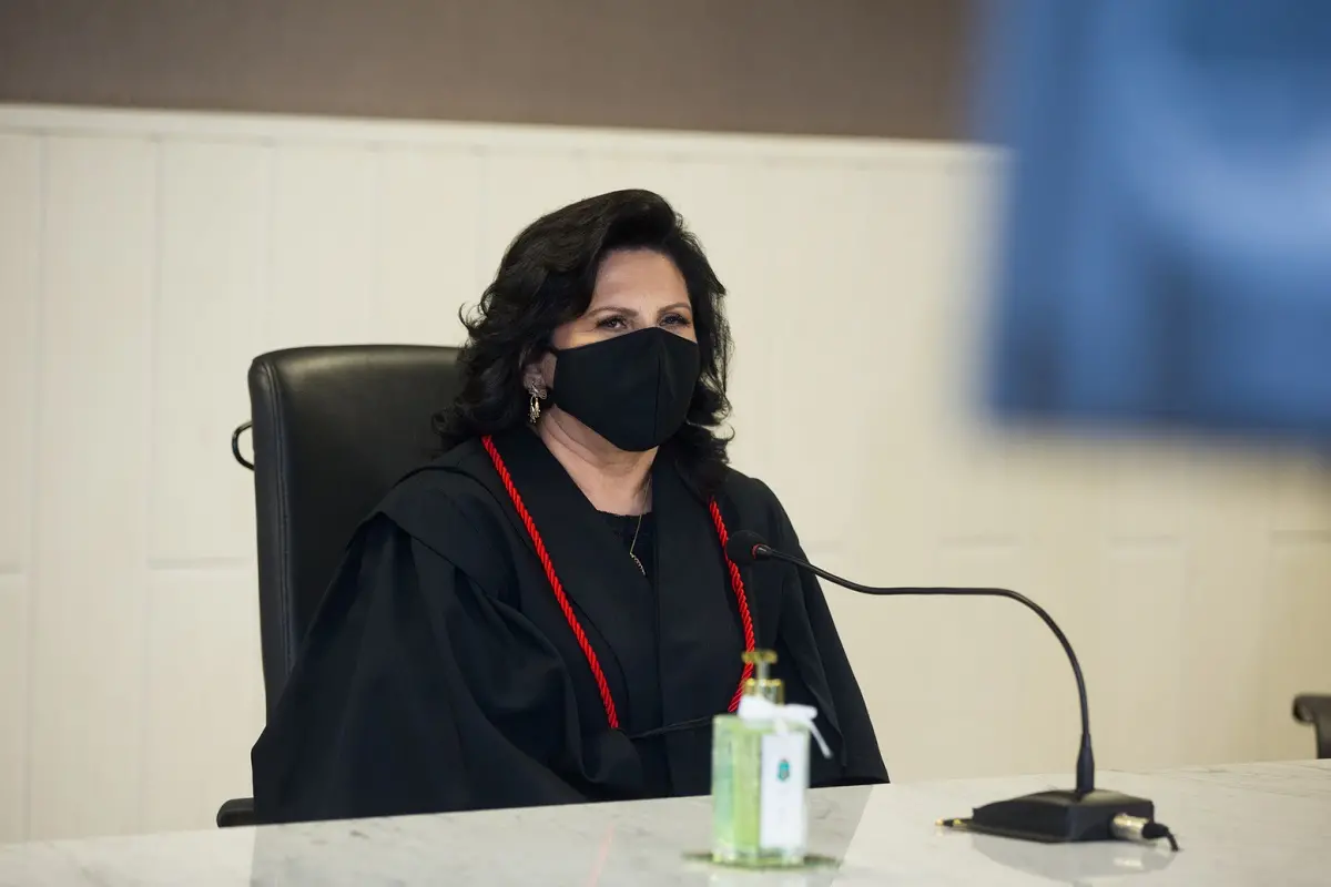 Nailde é a terceira mulher a presidir o TJCE