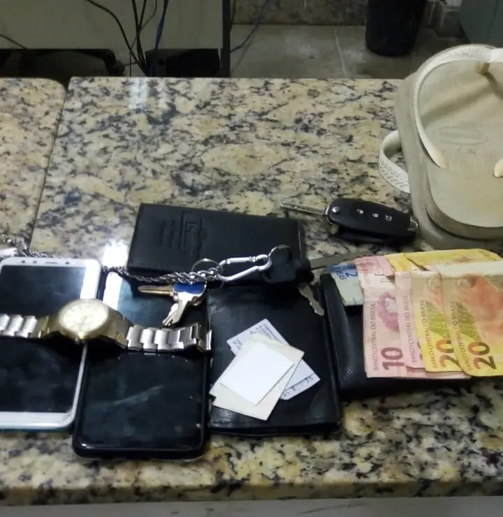 Motorista de aplicativo e comparsa são presos suspeitos de assalto na Parquelândia