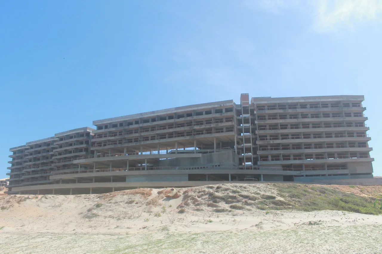 Estágio das obras do Hard Rock Hotel Fortaleza em novembro de 2018