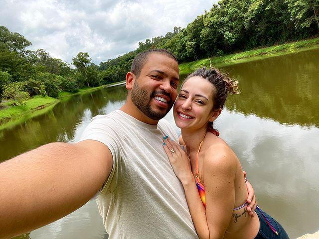 Mulher de Projota fechou rede social