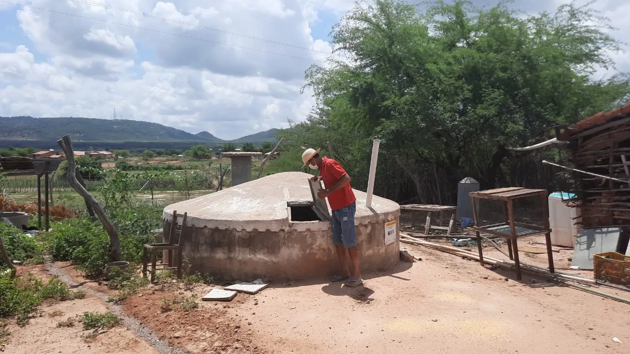 A água de boa qualidade oriunda da chuva e acumulada nas cisternas reduz doenças de veiculação hídrica, protege crianças e idosos e é uma necessidade diária, segundo especialistas