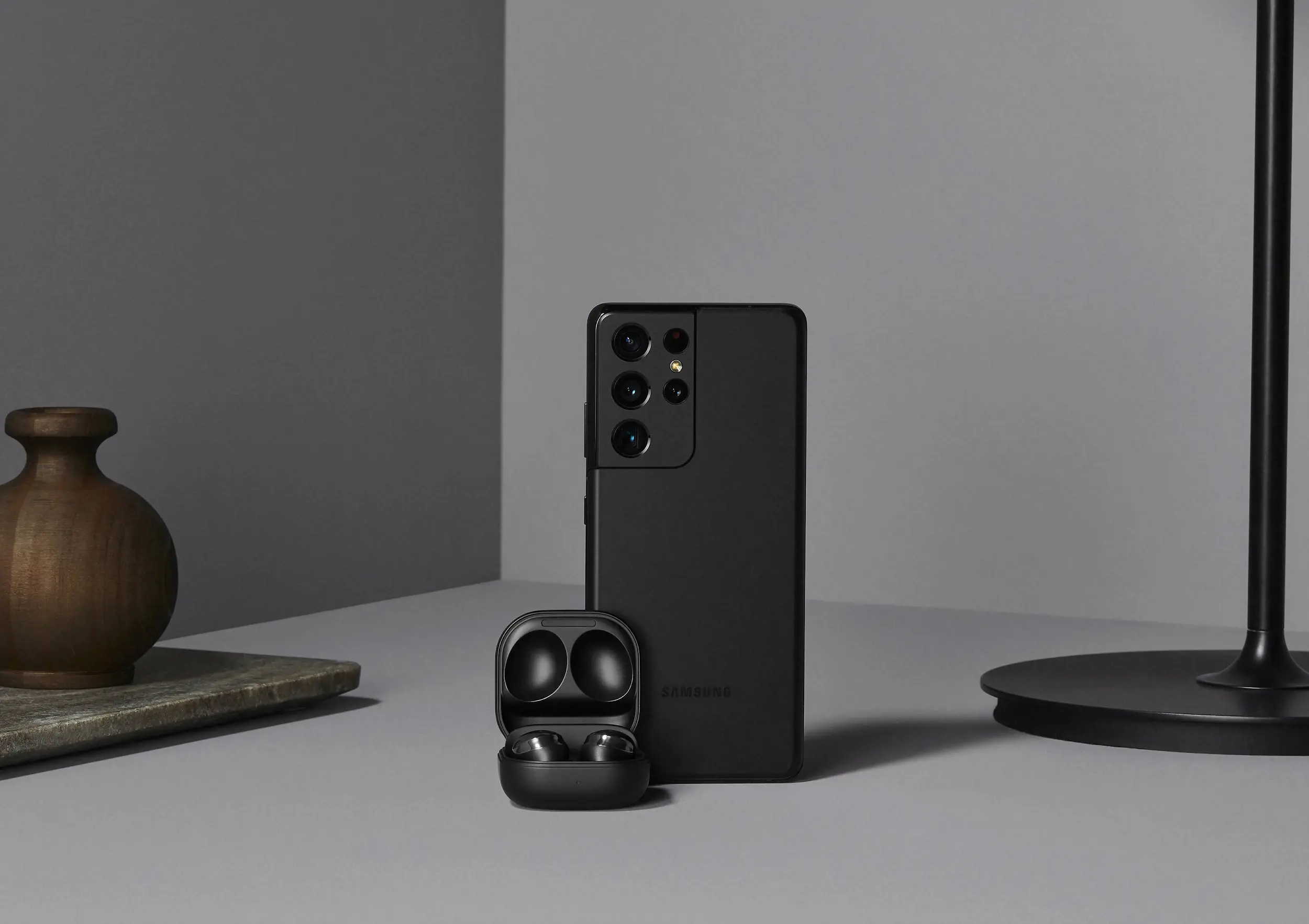 Galaxy S21 Ultra 5G chega com preços acima de R$ 9 mil