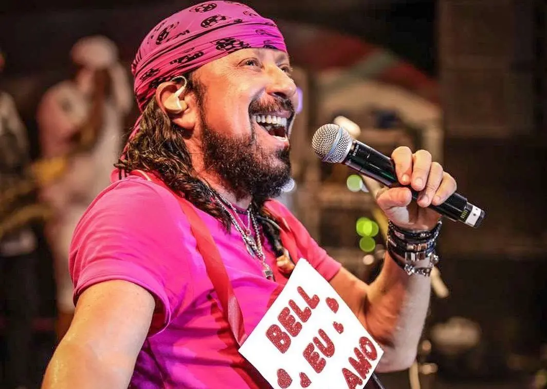 Baiano realiza transmissão de ponto histórico de Salvador