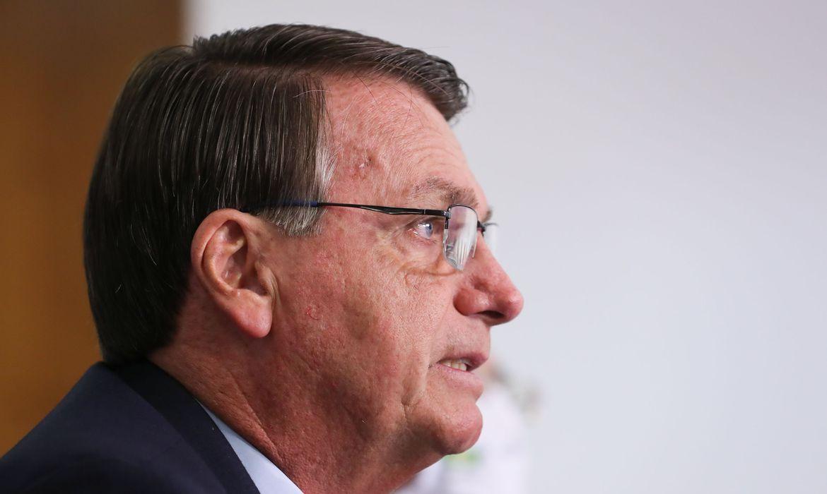 Bolsonaro prevê o retorno do auxílio emergencial 2021