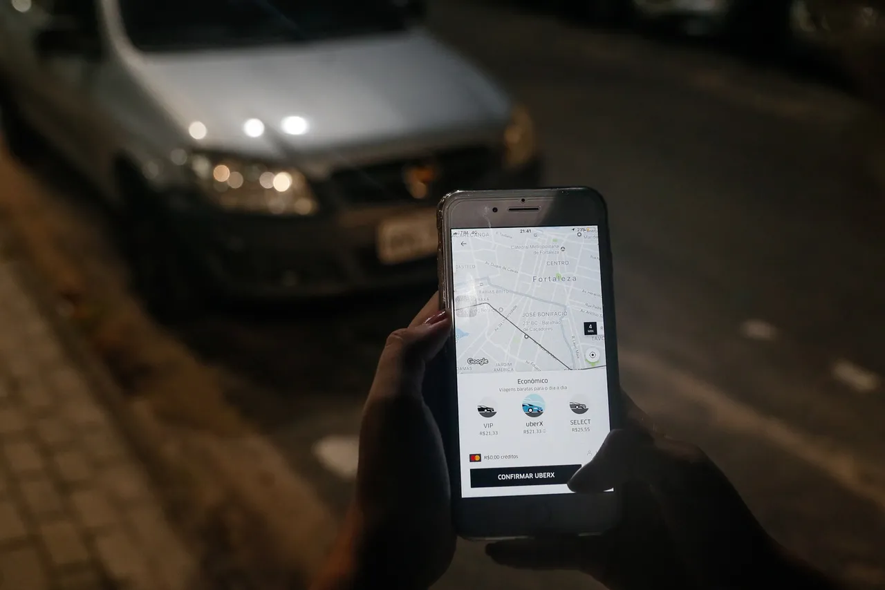 Motoristas queixam-se de jornadas exaustivas para conseguirem baixo retorno