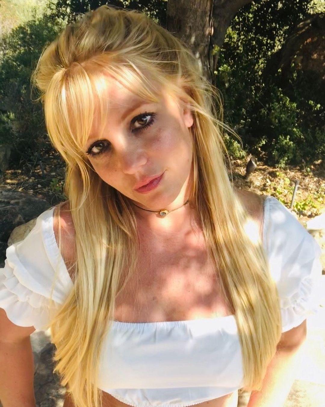 britney/britneys spears/cantora pop/instagram britney