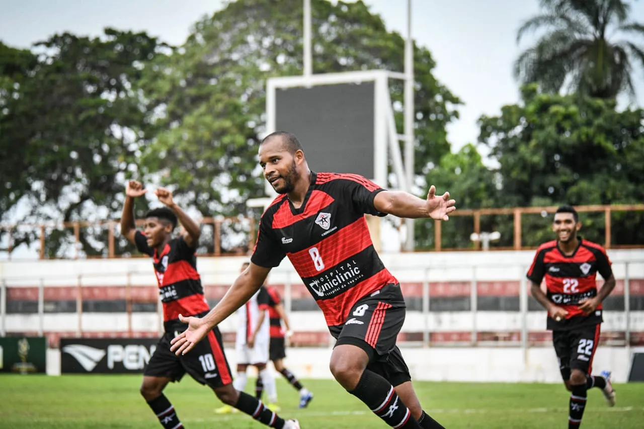 O Atlético Cearense fez uma grande partida no Raimundão e venceu o Caucaia por 3 a 0