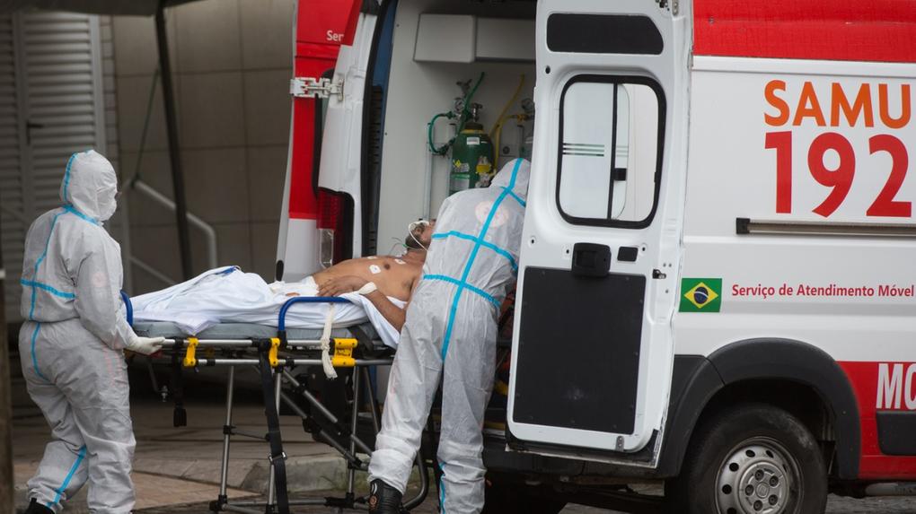 O aumento significativo no número de internações pressiona as redes de assistência hospitalar do Ceará e de Fortaleza, que já estão sobrecarregadas.