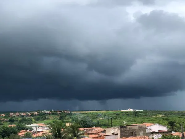Choveu em mais de 40 municípios no Ceará