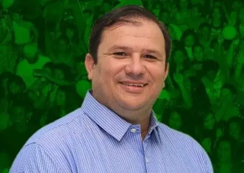 Prefeito eleito de Martinópole, James Bel