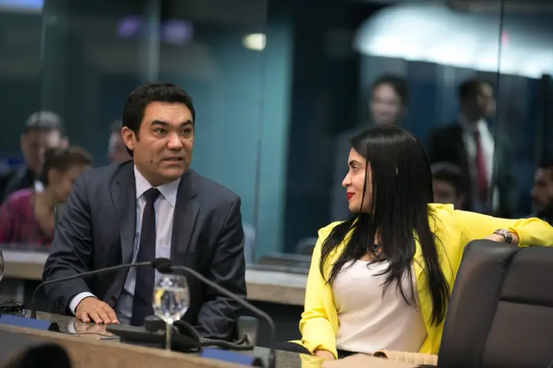 Genecias e Aderlânia Noronha