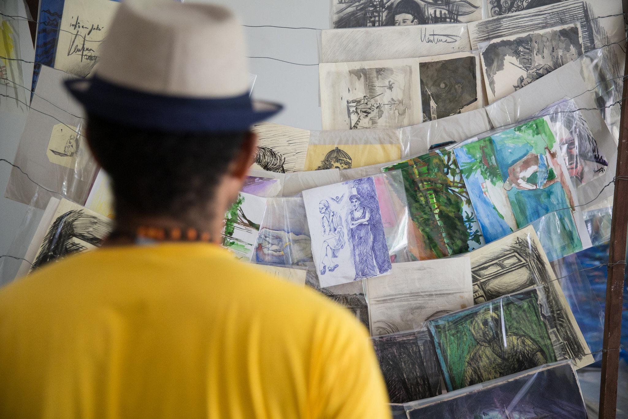 Galeria afro: artista visual cria site para expor e vender obras de arte  feitas por pessoas negras - Verso - Diário do Nordeste