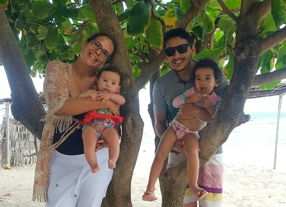 Após o nascimento da terceira filha, a doadora Ana Cristina iniciou sua contribuição para o bando de leite da Maternidade-Escola Assis Chateaubriand (MEAC)