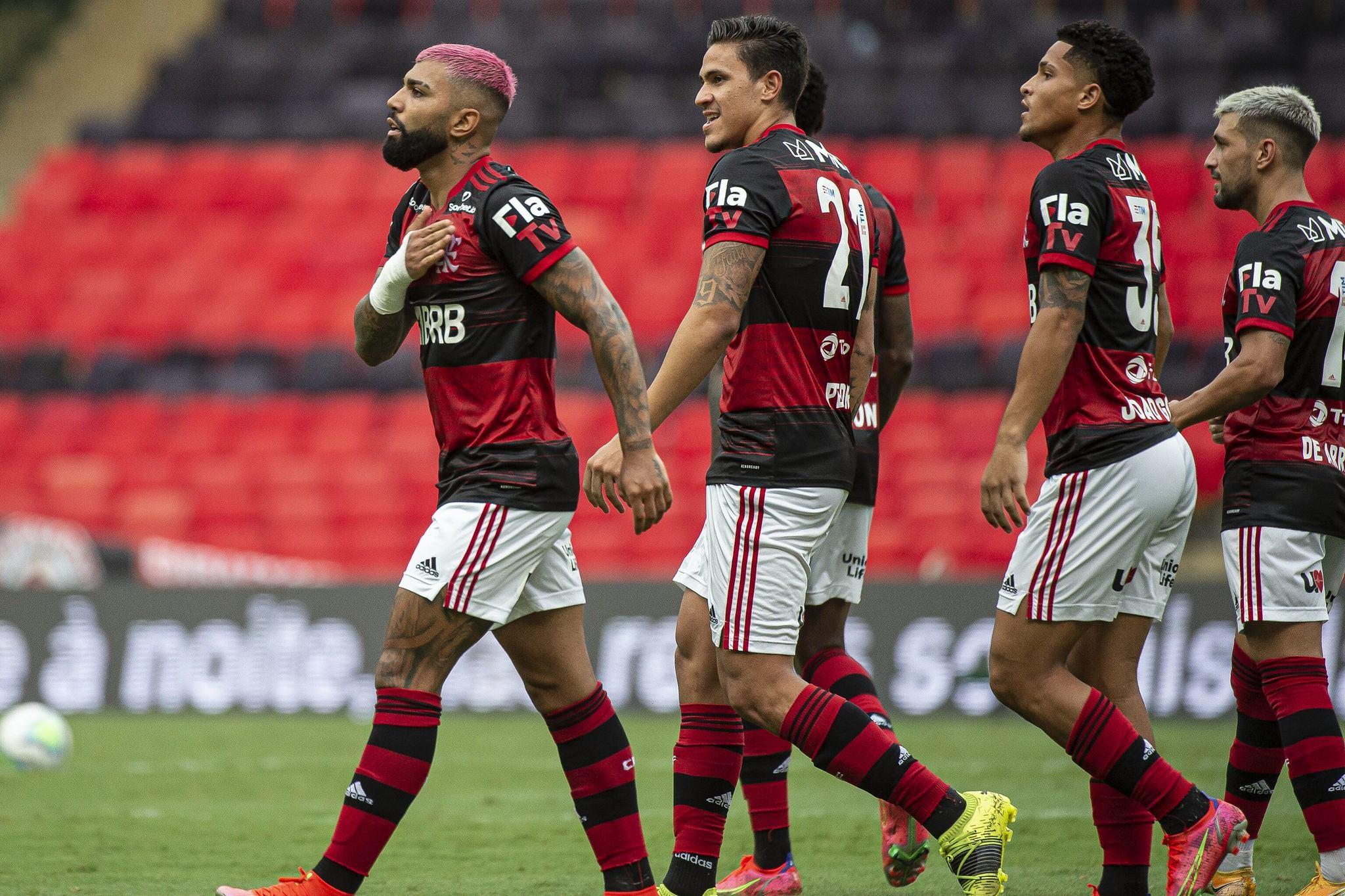 Clube de Regatas do Flamengo - Passamos 1/3 do Brasileirão. Seriedade em  todos os jogos! O Sportsbet #JogaJunto em todos os campeonatos. #CRF  #apostasesportivas #futebol #flamengo #brasileirao