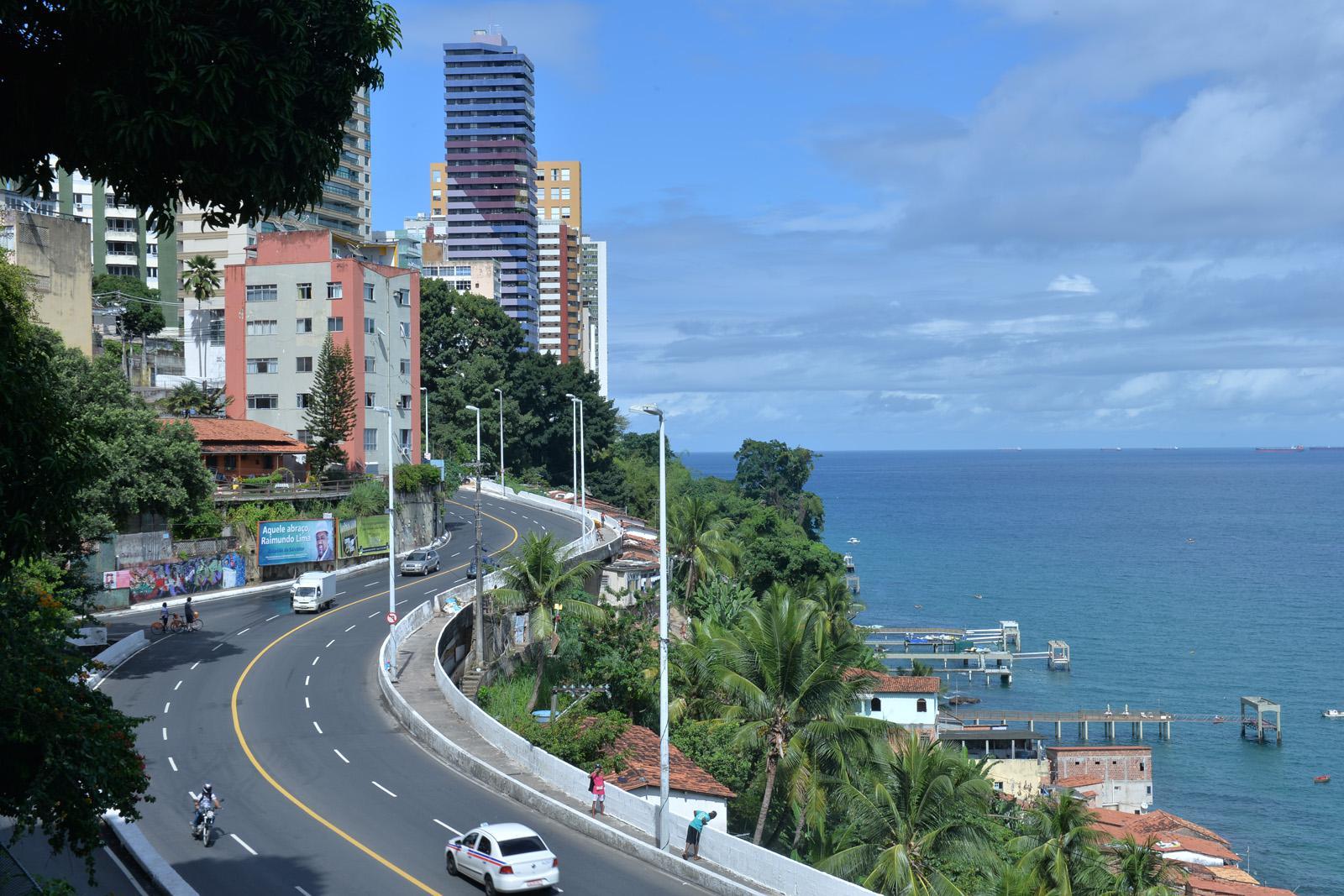 Salvador fica vazia com o lockdown