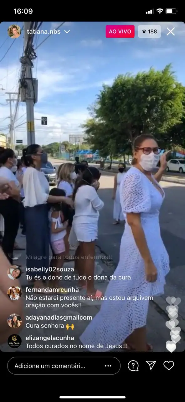 Imagem capturada da transmissão ao vivo da corrente de oração.