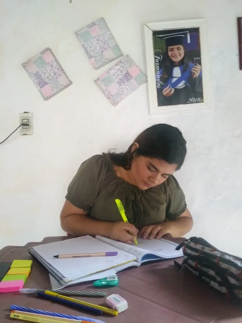 Mylena é a favor do uso obrigatório das câmeras