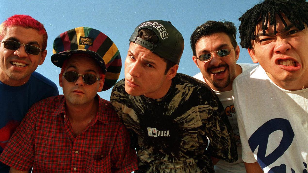 A morte dos integrantes da banda Mamonas Assassinas completou 25 anos nesta terça (02).