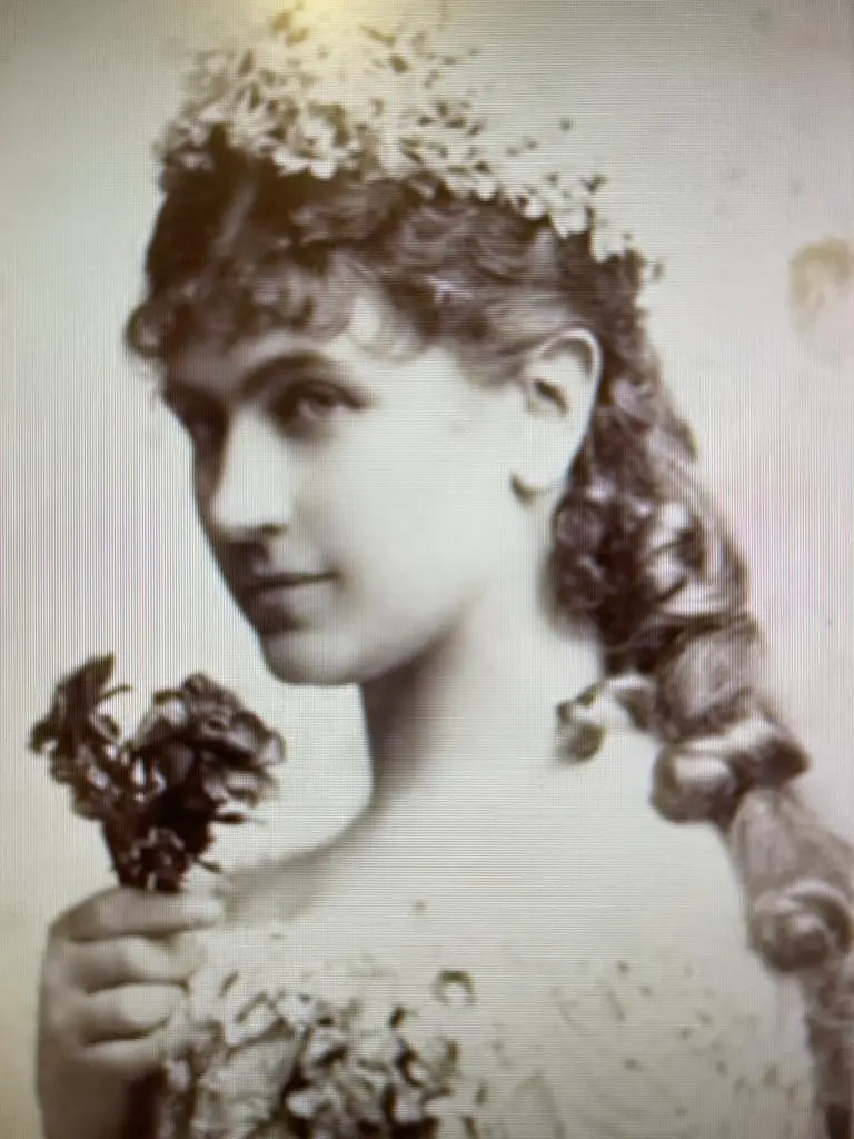 Imagem de atriz e companheira de Francisco I pelos últimos 30 anos de vida: Catarina