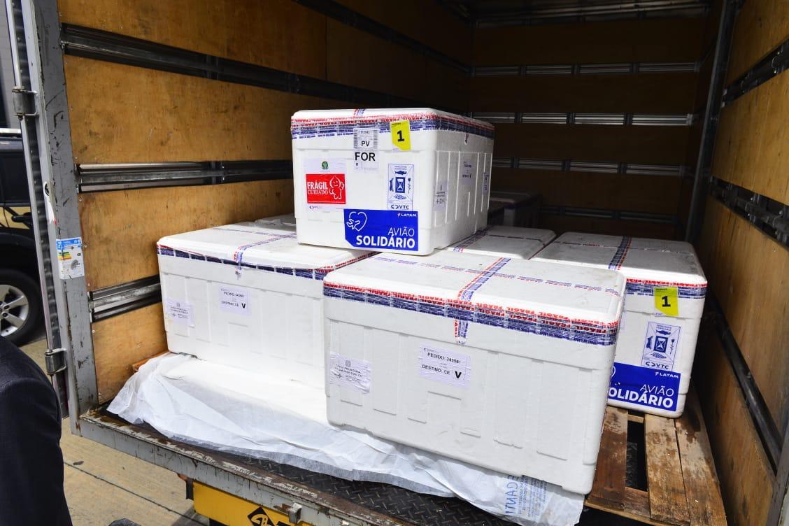 O lote, com 115.600, desembarcou em Fortaleza pouco depois das 10h da manhã desta quarta-feira (3)