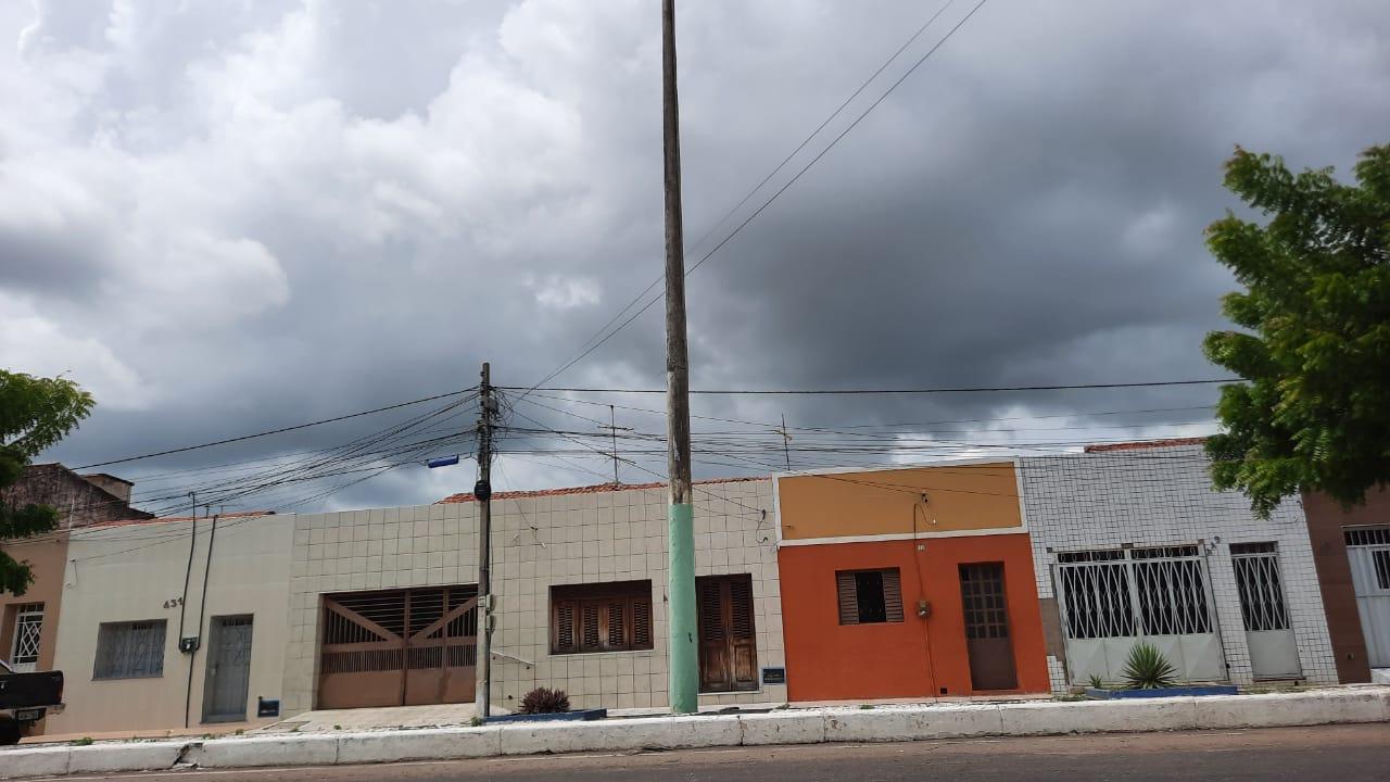 Mais de 70 municípios cearenses registram chuva