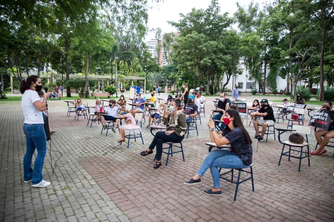 Protesto na Praça da Imprensa