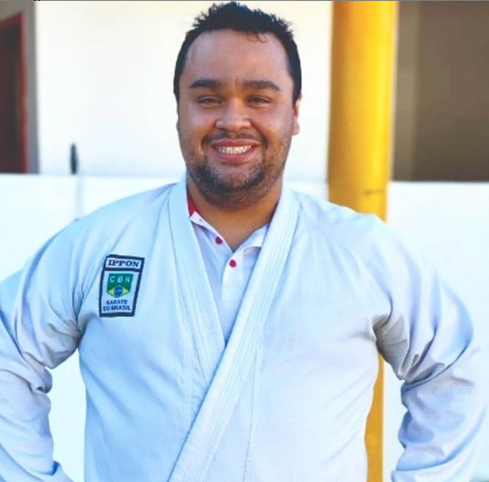 Imagem da notícia Vice-presidente da Federação Cearense de Karatê morre de Covid-19 aos 35 anos