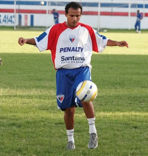 Igou atuou pelo Fortaleza entre os anos de 2005 e 2007