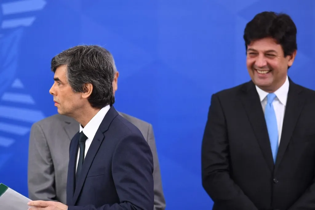 O oncologista Nelson Teich substituiu Mandetta à frente do Ministério, mas foi uma rápida gestão