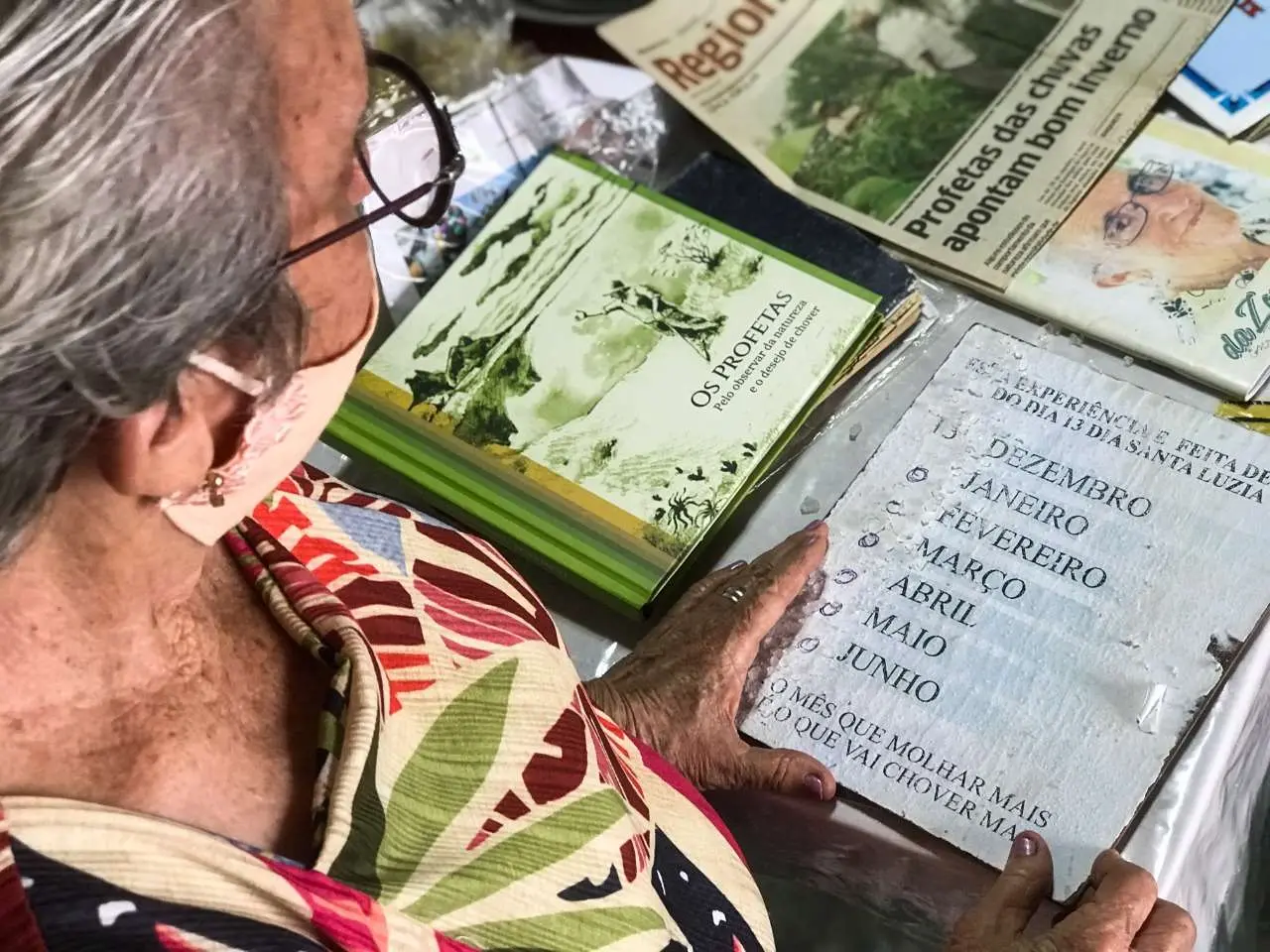 “Vai chover é muito, só não sei onde”, diz Lourdinha Leite, profeta da chuva