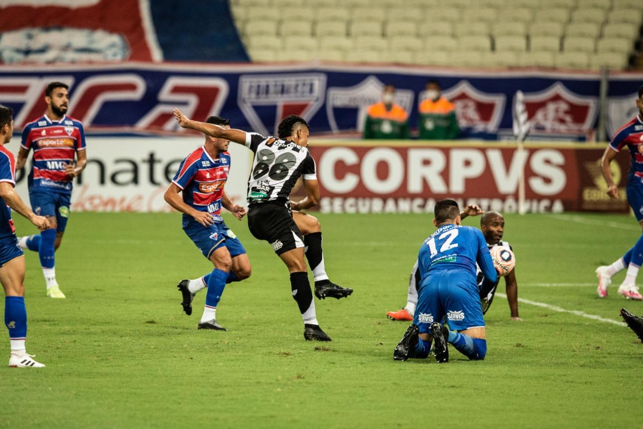 Em jogo equilibrado, o Fortaleza venceu com gol na reta final