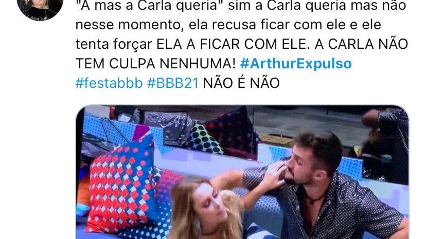 Morre não Arthur EN elas estão se beijando eba Morgan morre não casal  lésbico - iFunny Brazil