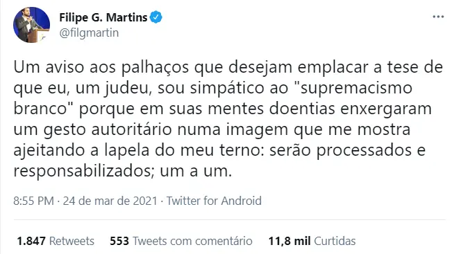 Tuíte de Filipe Martins