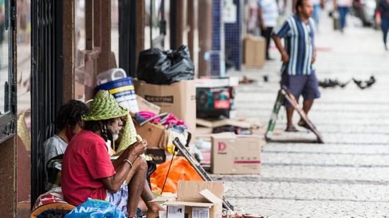Pessoas em situação de rua no Centro de Fortaleza