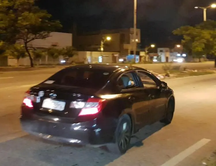 Motorista de aplicativo tem carro roubado em Fortaleza