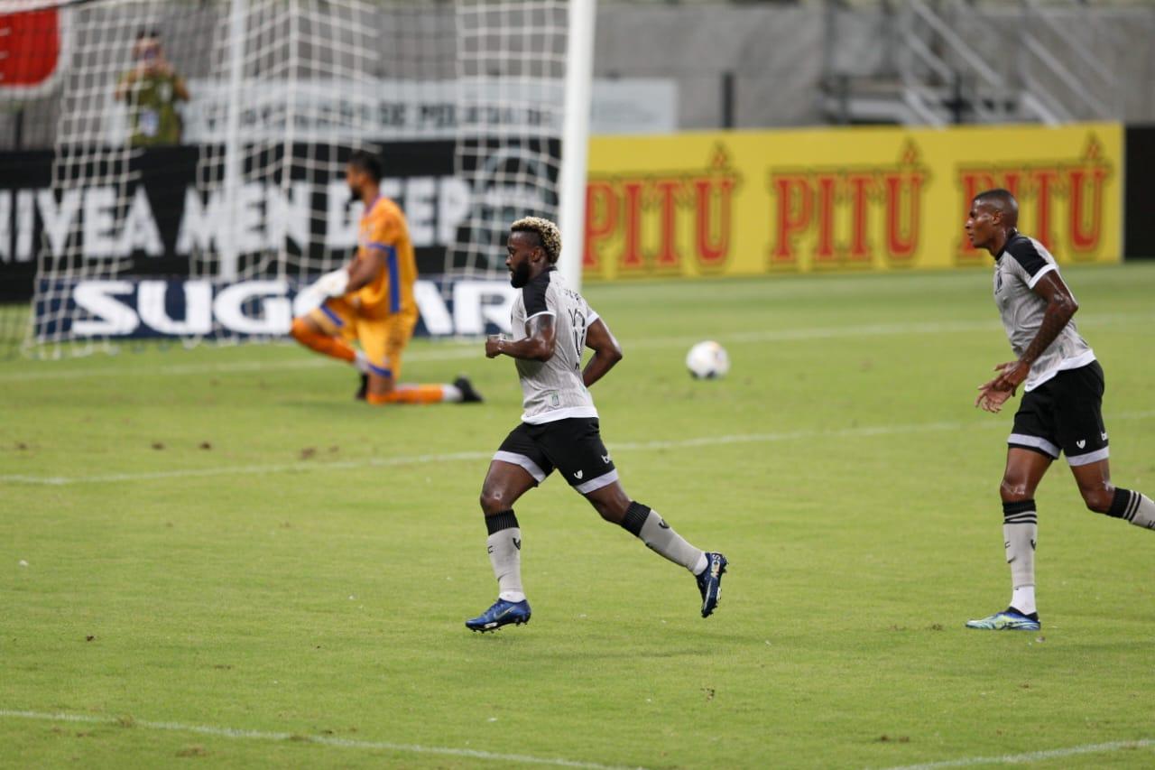 Mendoza conseguiu gol e assistência na vitória contra o CSA