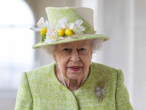 Rainha Elizabeth II da Grã-Bretanha participa de cerimônia para marcar o Centenário da Real Força Aérea australiana