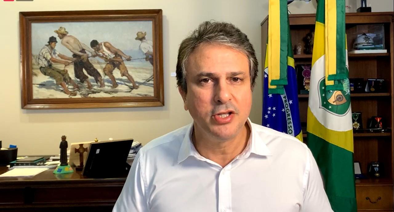Camilo Santana, governador do Ceará, durante anúncio de novo decreto