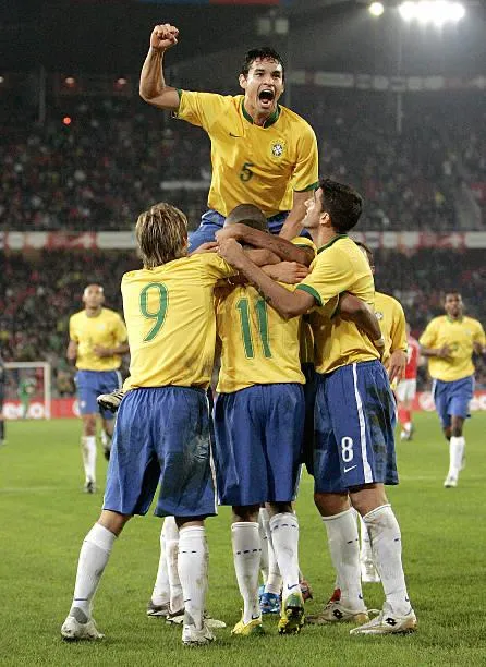 Dudu Cearense conquistou uma Copa América em 2004 pela Seleção Brasileira e jogou pelas Eliminatórias em 2006