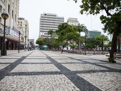 Centro de Fortaleza vazio durante lockdown