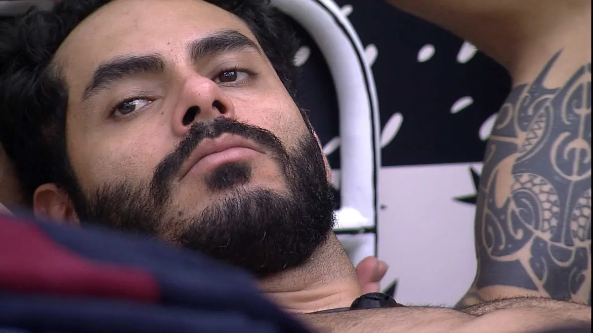 Rodolffo na casa do BBB 21