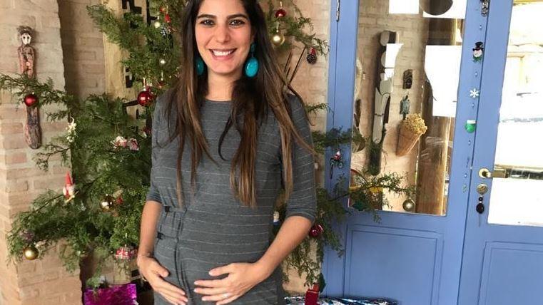 Jornalista Andréia Sadi grávida