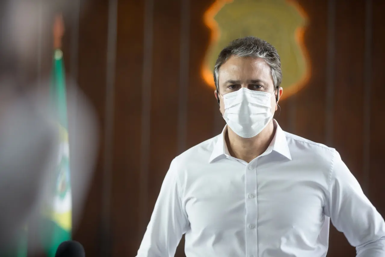 Camilo Santana fala sobre ações de combate à Covid