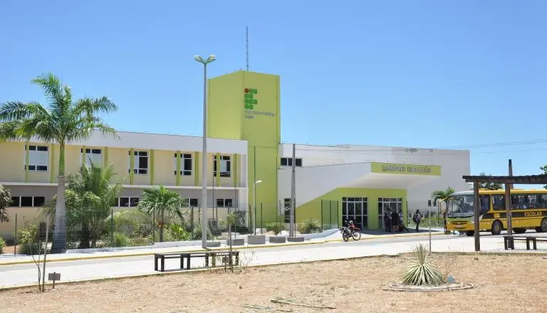 Campus ifce crateús