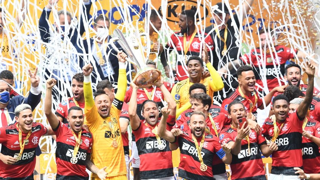 Flamengo vence nos pênaltis e é bicampeão da Supercopa do Brasil