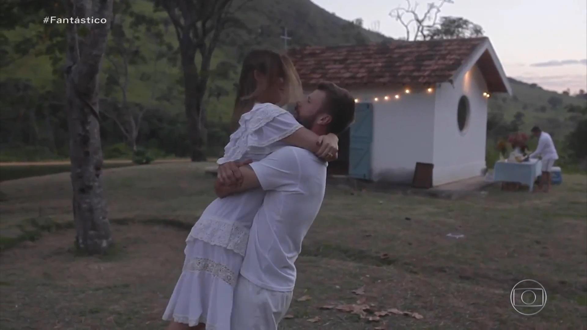 Casamento de Rodrigo Hilbert e Fernanda Lima aconteceu no sítio da família